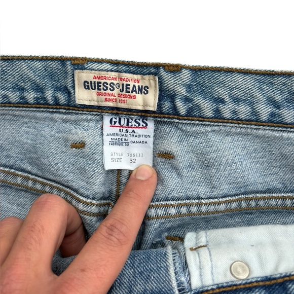 Vintage 90s GUESS Button Fly Light Wash Jeans 32W X 28.5 INSEAM - Picture 6 of 7